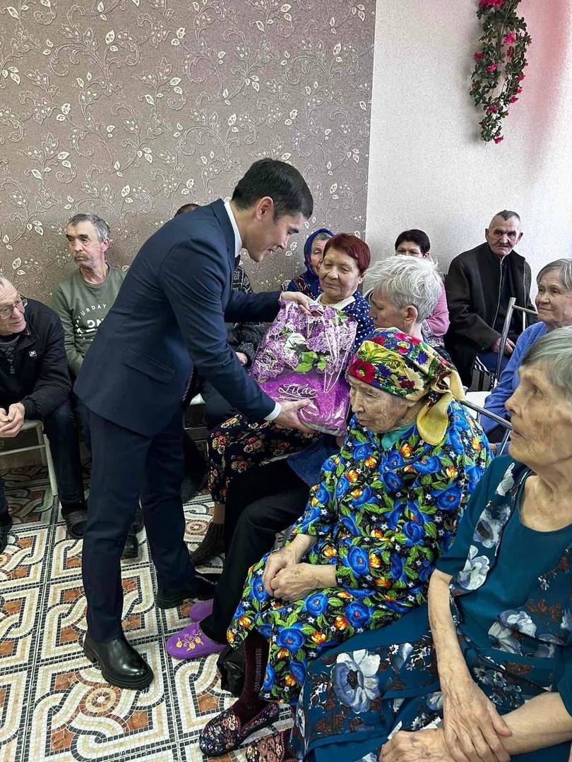 8 марта
